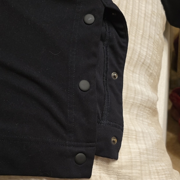 Athleta Women's Black Hoodie Sweatshirt - Picture 6 of 14